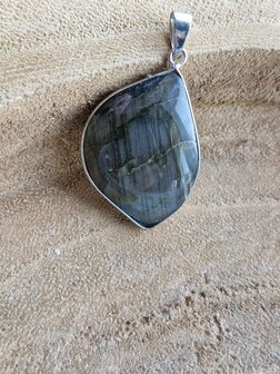 Labradoriet Healing hanger 