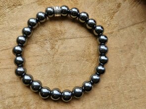 Hematiet Powerbead Armband 8 mm – Aarding, Kracht & Focus