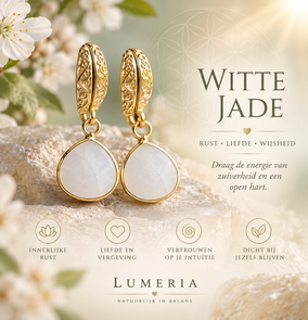 Witte Jade Oorhangers – goudkleurig