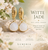 Witte Jade Oorhangers – goudkleurig