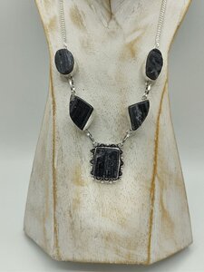 Zwarte toermalijn collier - zilver  - Lumeria