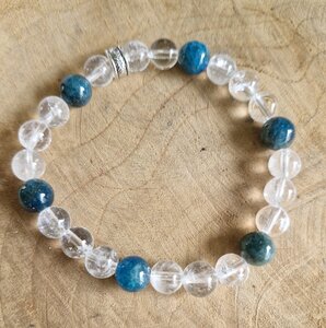 Bergkristal armband met apatiet 