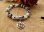 Zwarte Toermalijn kwarts powerbead met pentagram._