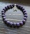 charoïet armband met vlinder_