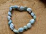 Larimar armband 5/7 mm nuggets | Bij jezelf blijven & rust met engeltje | Lumeria_